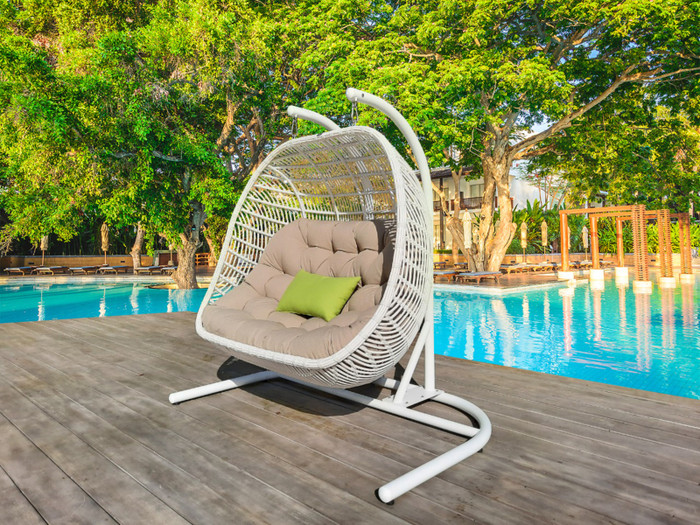 Renava San Juan Outdoor White & Beige Hanging Chair VGATRAHM-026-BEG