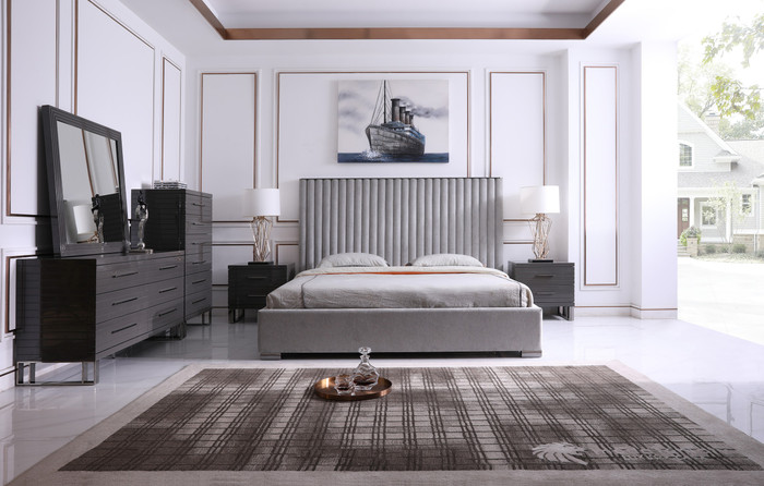Eastern King Modrest Splendor - Silver & Grey Velvet Upholstered Platform Bed Set VGVCBD20256-BED-SET-EK