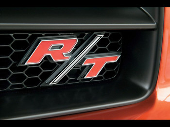 Logo RAM R/T rood met chroom grill