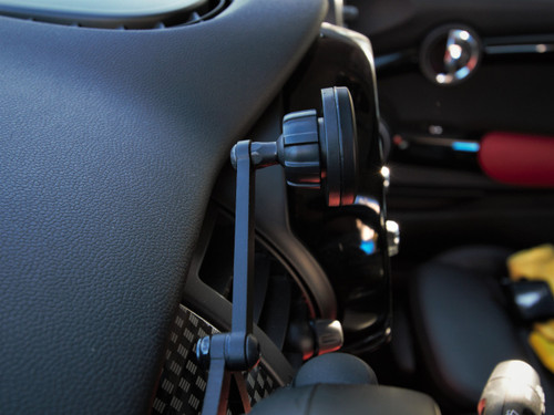 The Gemini Phone Mount for MINI Cooper F55 2014 to 2024 Analog Cluster - Magnet