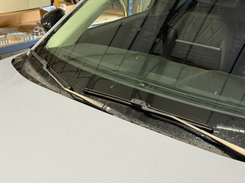 High Performance Wiper Blades for Ford Mustang Mach-E 2021 to 2025 PIAA Si-Tech Blade Kit (Driver and Passenger Blades)