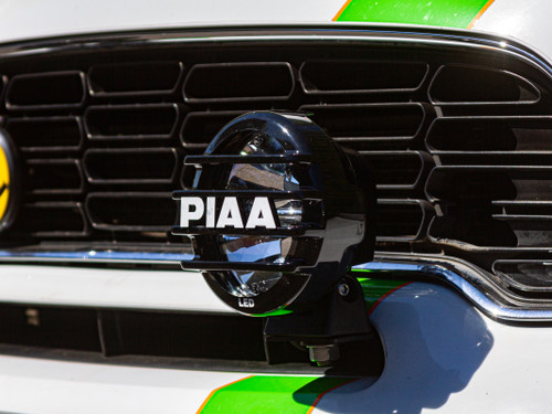 Rally Light Kit, closeup of PIAA LP550 Light