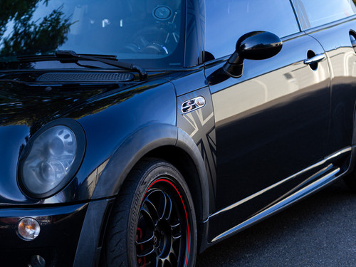 Decal Sets for MINI Cooper R53 2001 to 2006 Union Jack Side Scuttles Matte White