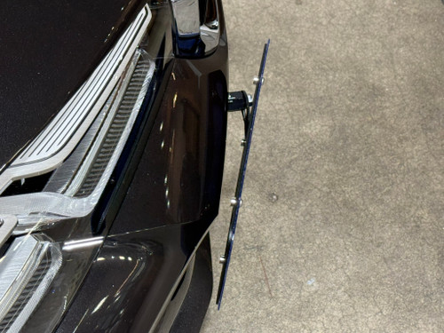The Platypus License Plate Mount for BMW 5 Series 7th gen (G30, F90) 2017 to 2023 2021-2023 (LCI)