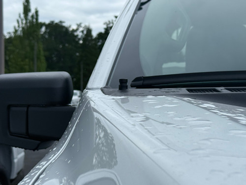The Stubby Antenna for Ford F-150 14th gen 2021 to 2025 Untenna