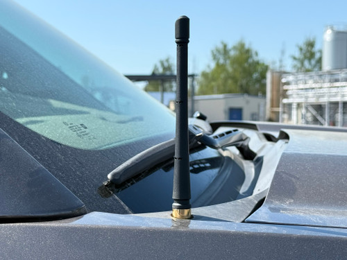 The Stubby Antenna for Chevrolet Silverado 2500HD 3rd gen 2015 to 2019 Flex