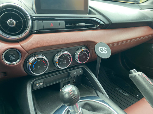 The Gemini Phone Mount for Mazda MX-5 Miata 4th gen ND 2016 to 2025 Flex - Qi2 Charger
