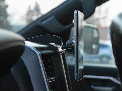 The Gemini Phone Mount for Ram 1500 5th gen 2019 to 2025 Qi2 Charger