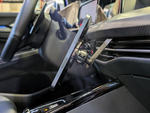 The Gemini Phone Mount for Volkswagen Golf R Mk8/Mk8.5 2022 to 2026 Qi2 Charger