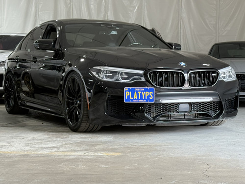 The Platypus License Plate Mount shown on a pre-facelift 2019 BMW M5. NOTE: This kit will not fit on the 2021-2023 M5. 