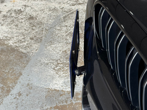The Platypus License Plate Mount for BMW 5 Series 7th gen (G30, F90) 2017 to 2023 2018-2020 M5/M550i (pre-LCI)