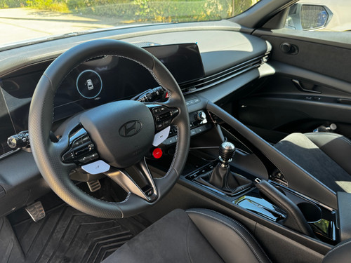 Shown with optional Silver add-on cap