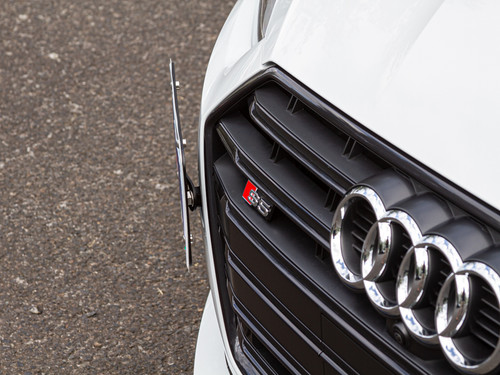 The CravenSpeed Platypus License Plate Mount installed on a 2019 Audi S5