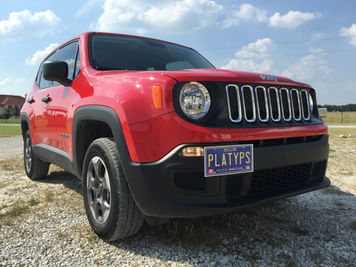 The Platypus License Plate Mount installed on a Jeep renegade