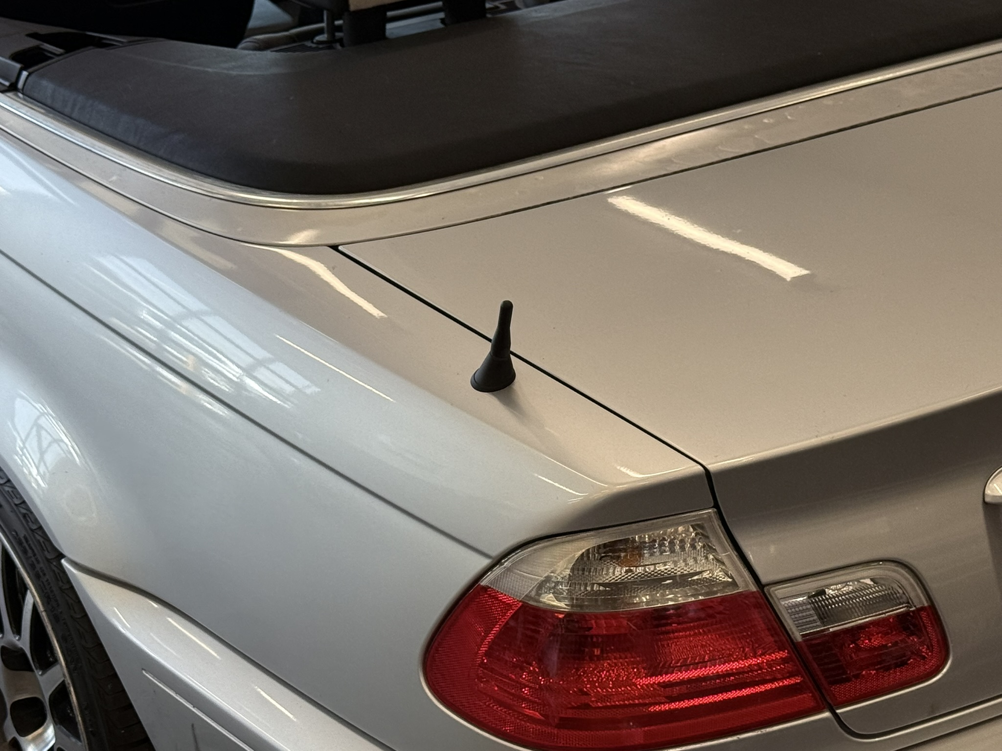 The Stubby Antenna for BMW 3 Series Convertible E46 2000 to 2007 Junior