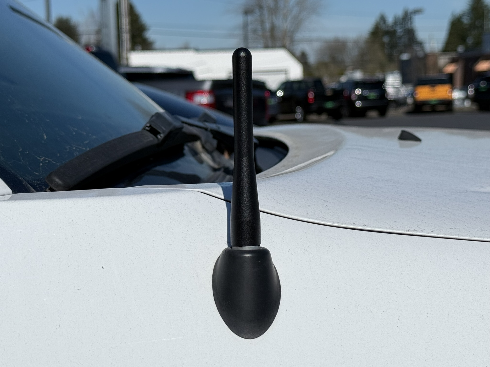 https://cdn11.bigcommerce.com/s-351ed/images/stencil/{:size}/products/10997/76570/the_stubby_antenna_for_toyota_tacoma_2nd_gen_n220_n240_n250_n260_n270_original_KBDOHKT_10997__98015.1741022331.jpg?c=2