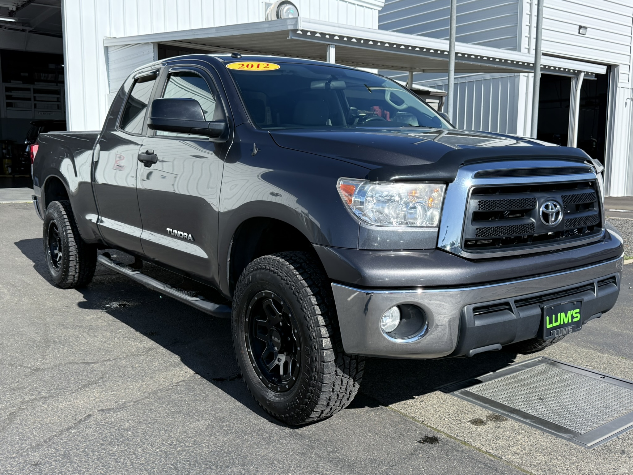 The Stubby Antenna for Toyota Tundra 2nd gen XC50 2007 to 2013 Junior