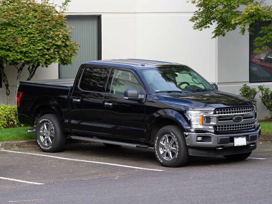 The Stubby Antenna for Ford F-150 13th gen 2015 to 2020 Untenna