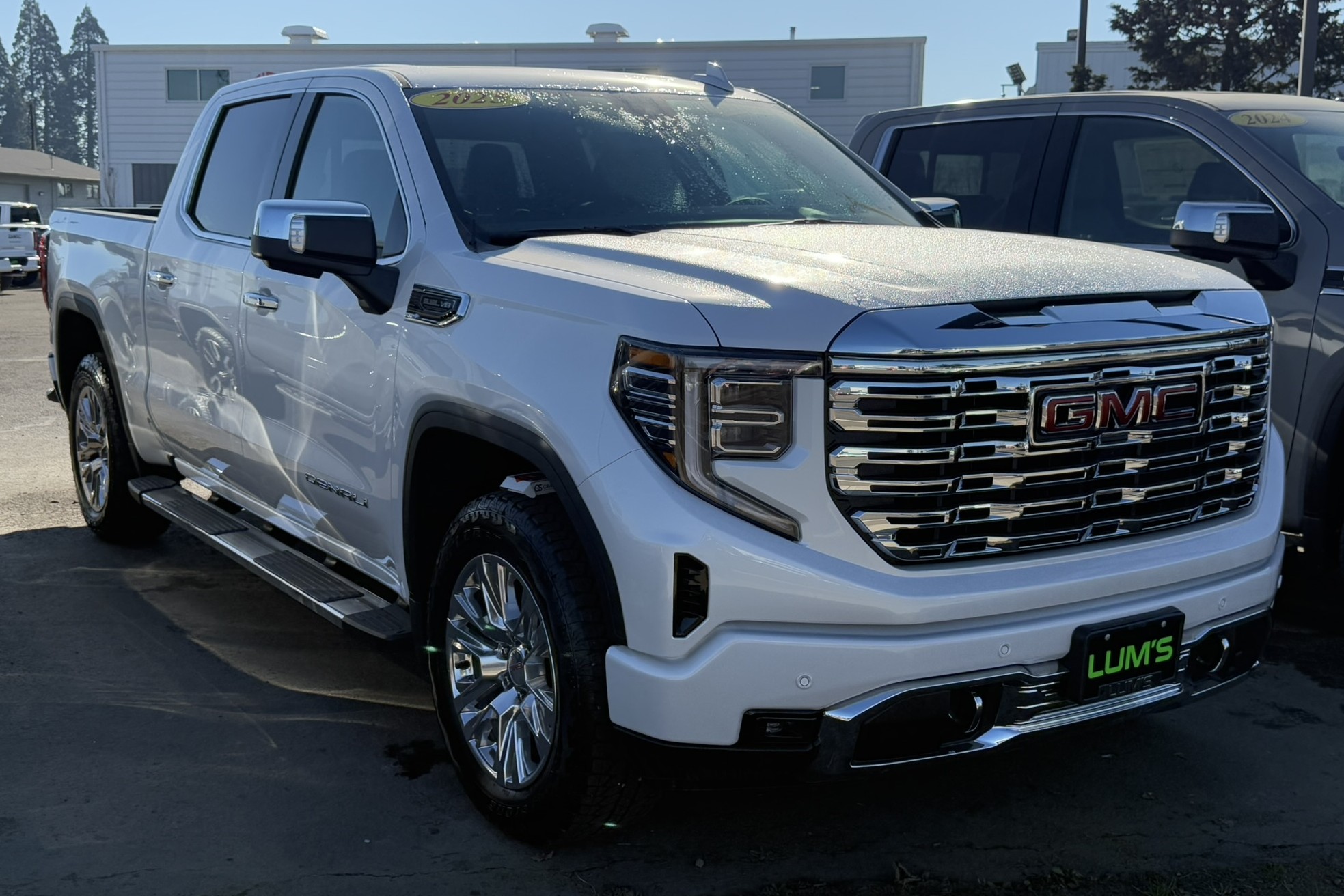 The Stubby Antenna for GMC Sierra 1500 5th gen 2019 to 2023 Original