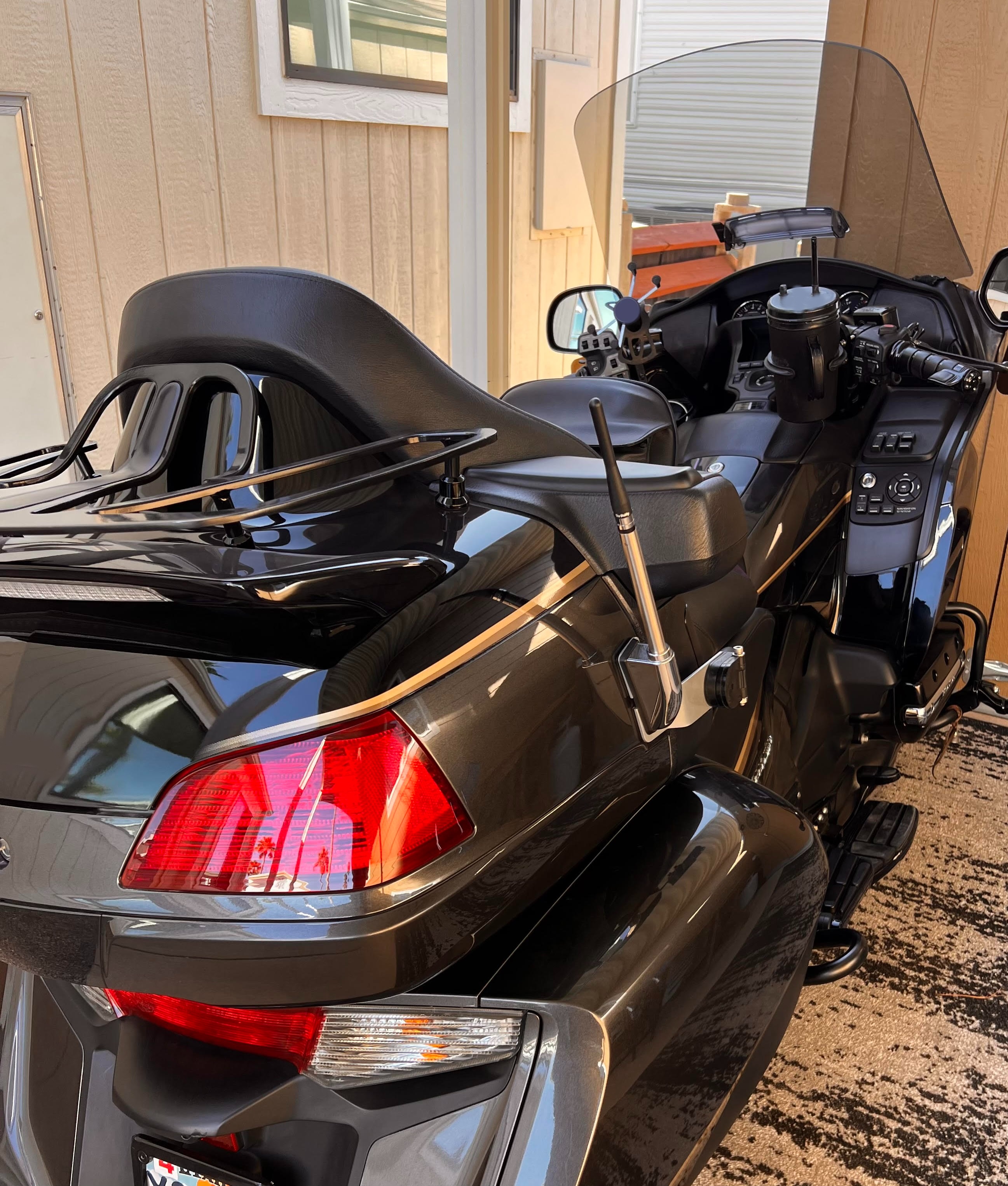 The Stubby Antenna for Honda Goldwing GL1800 2006 to 2017 Bullet