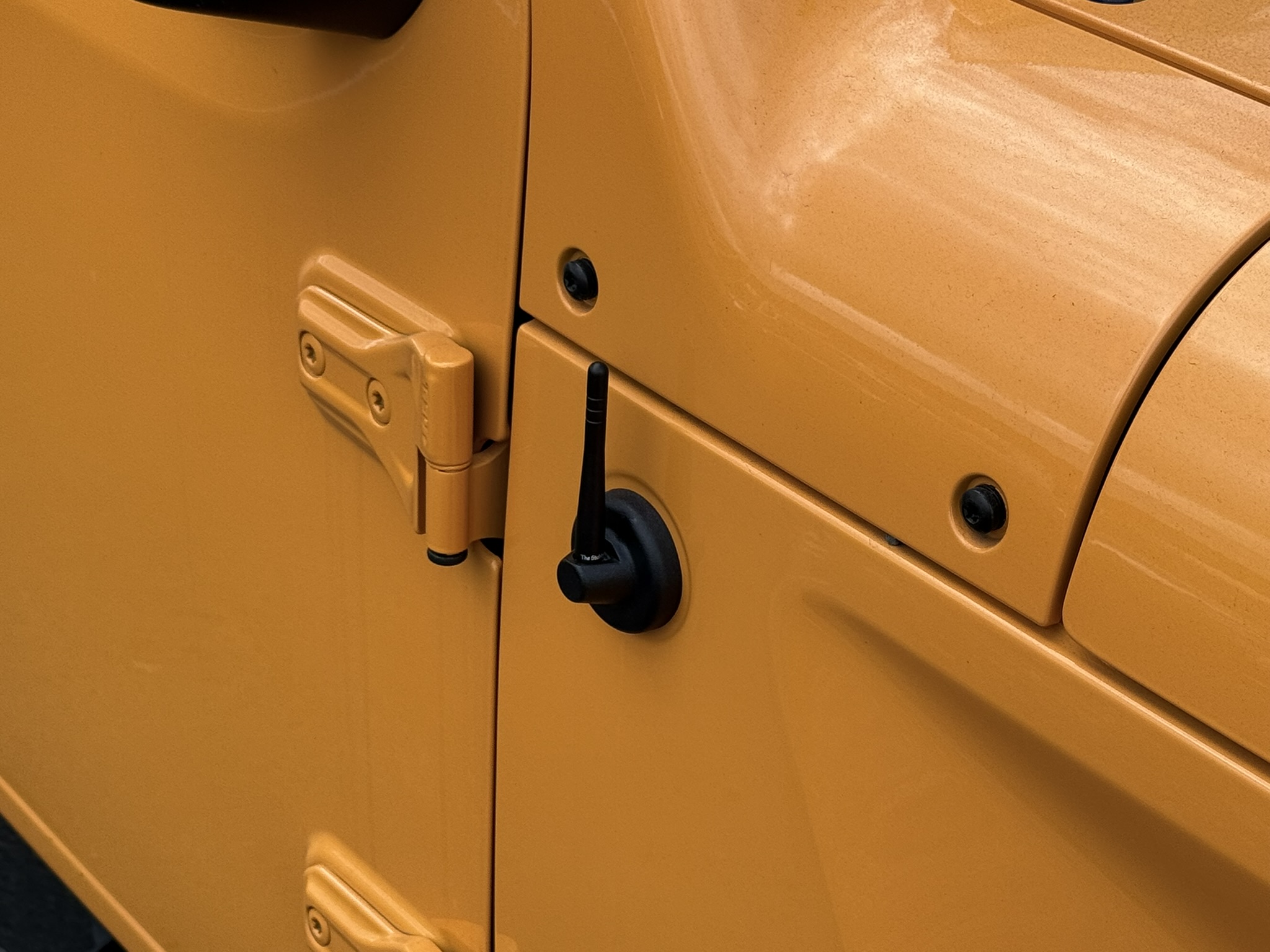 The Stubby Antenna for Jeep Gladiator JT 2020 to 2023 Original