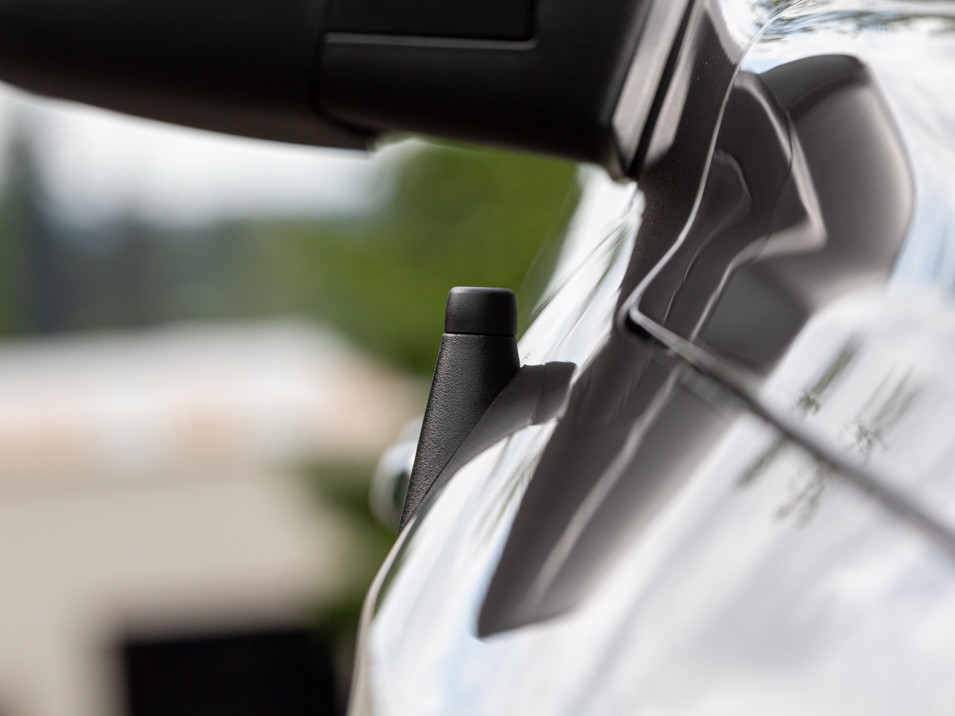 The Stubby Antenna for Dodge Grand Caravan 5th gen 2008 to 2020 Untenna