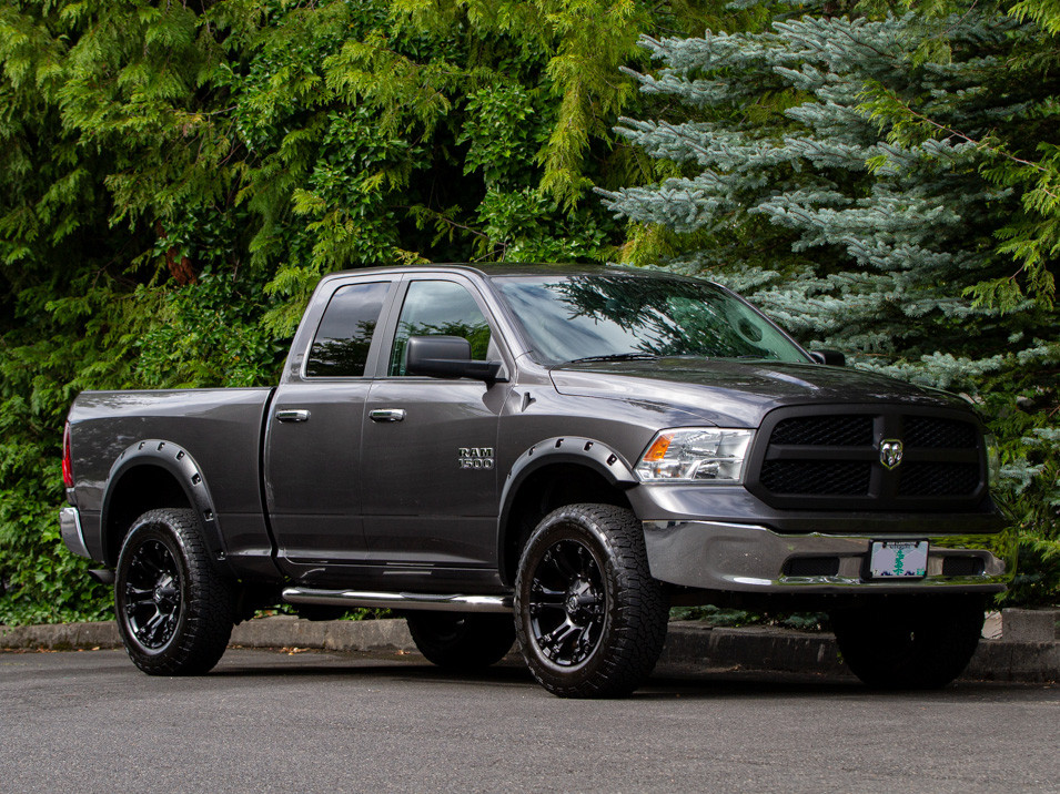 The Stubby Antenna for Dodge Ram Pickup 1500 4th gen 2009 to 2010 Untenna