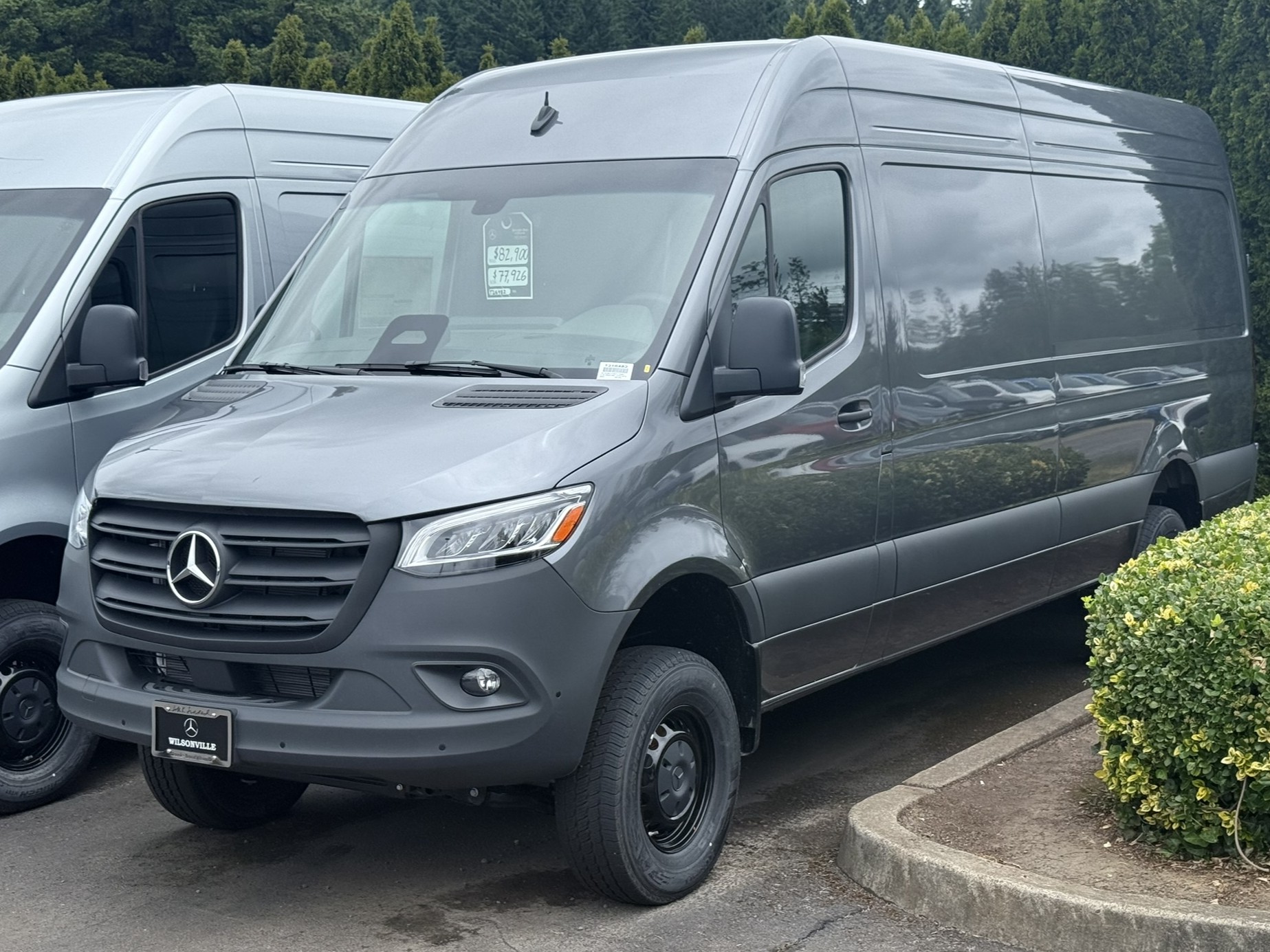 The Stubby Antenna for Mercedes-Benz Sprinter 3rd gen 2019 to 2025 Junior