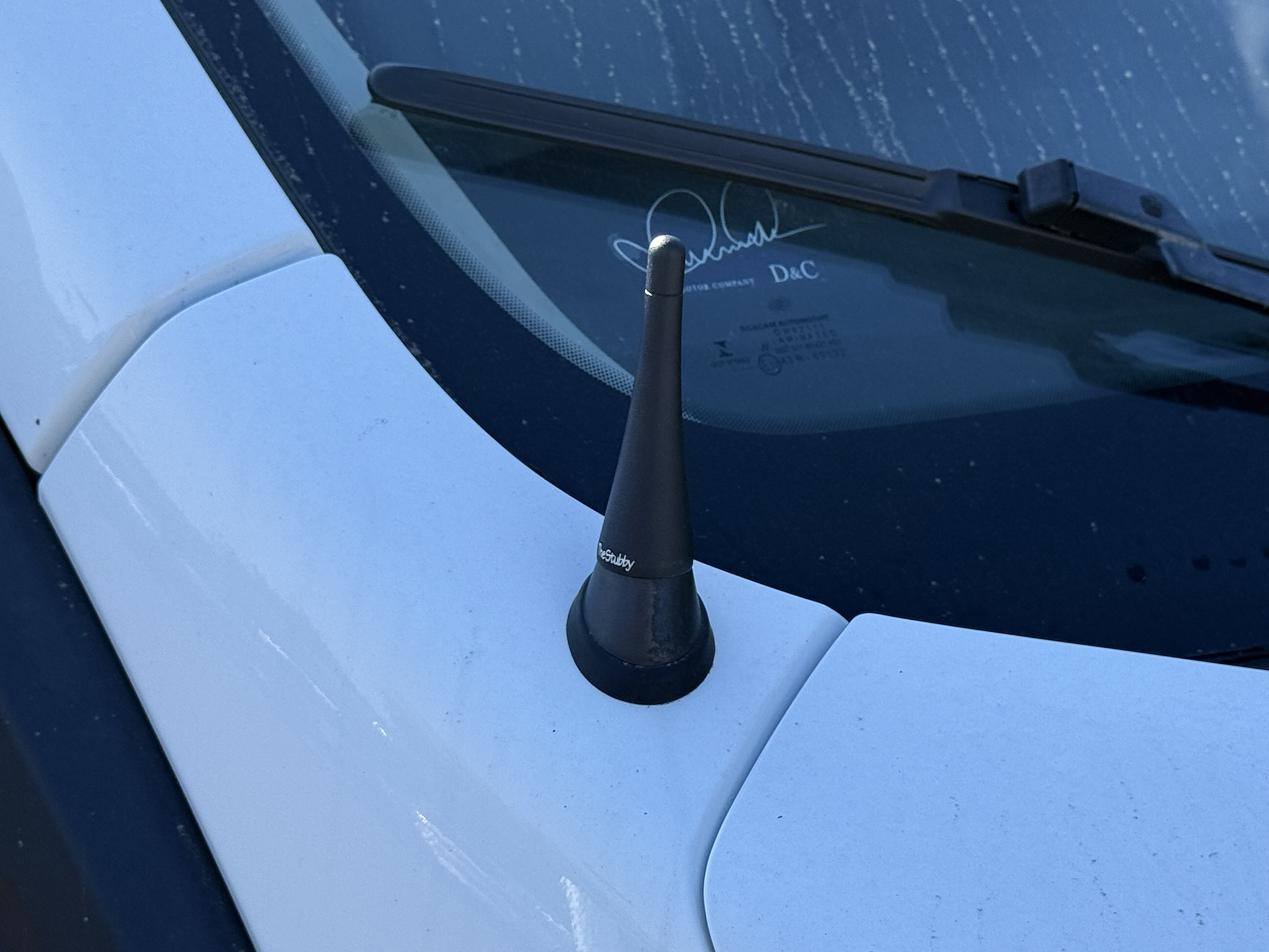 The Stubby Antenna for Ford Transit Wagon 2015 to 2018 Original