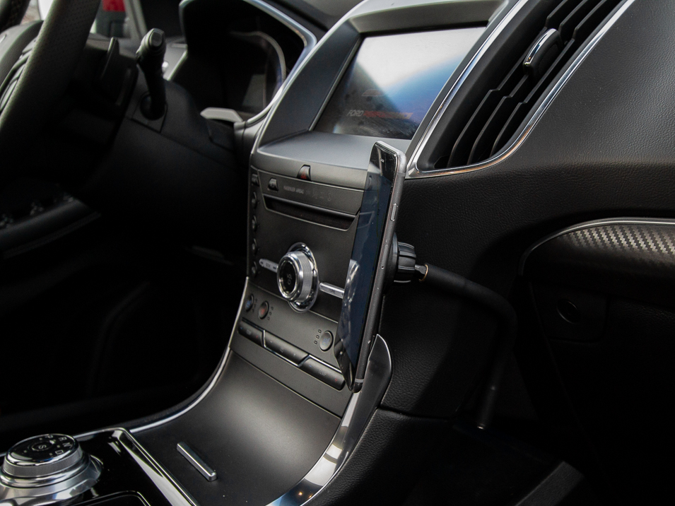 The Gemini Phone Mount for Ford Edge 2nd gen 2015 to 2024 Magsafe