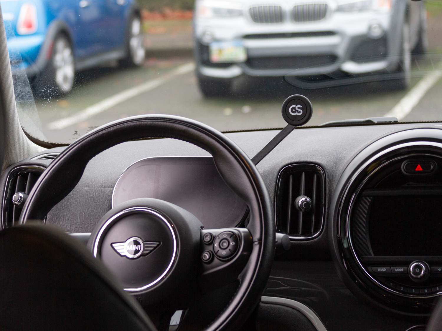 The Gemini Phone Mount for MINI Countryman F60 2017 to 2025 Digital Cluster - Magnet