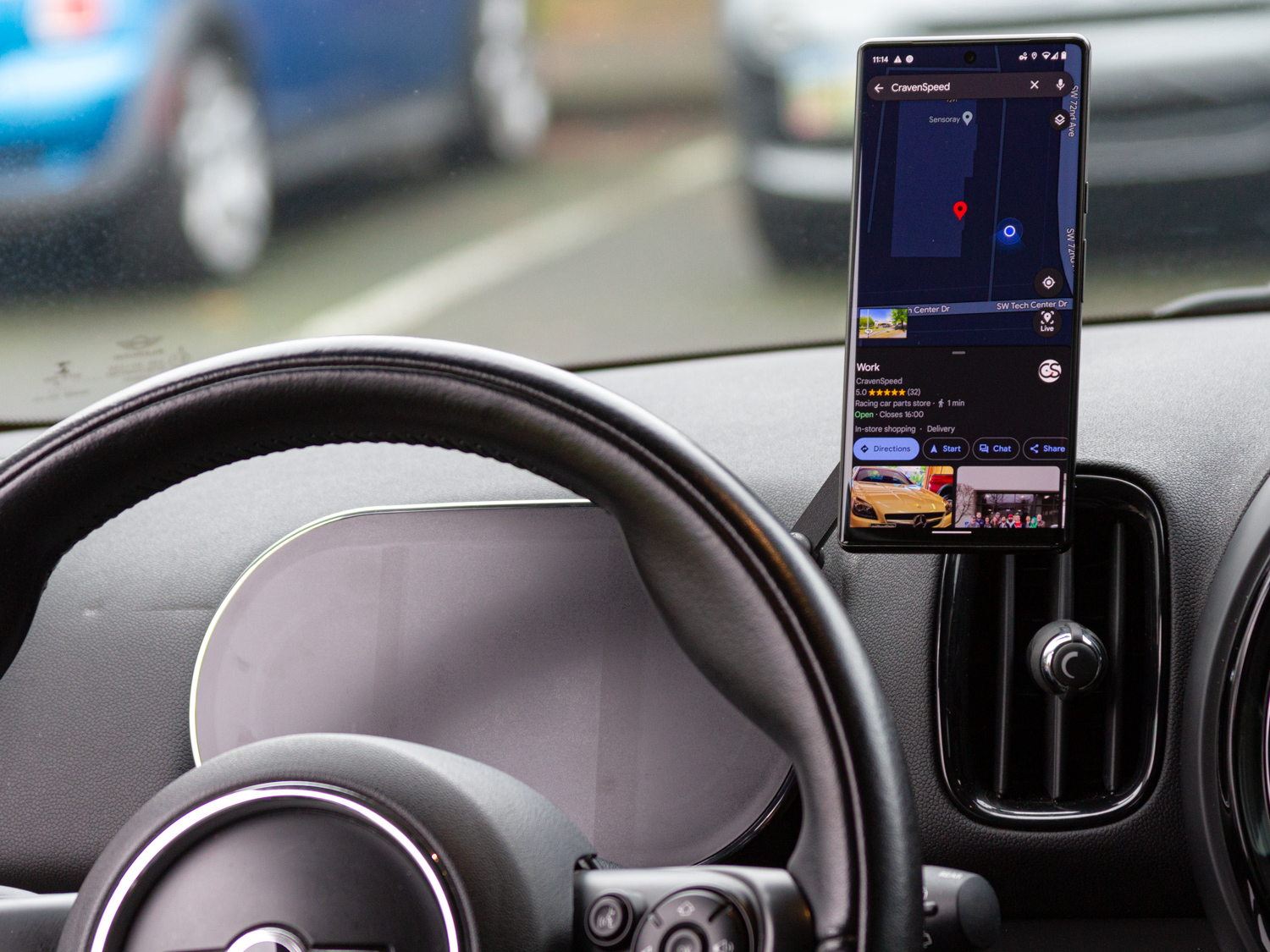 The Gemini Phone Mount for MINI Countryman F60 2017 to 2025 Digital Cluster - Magnet