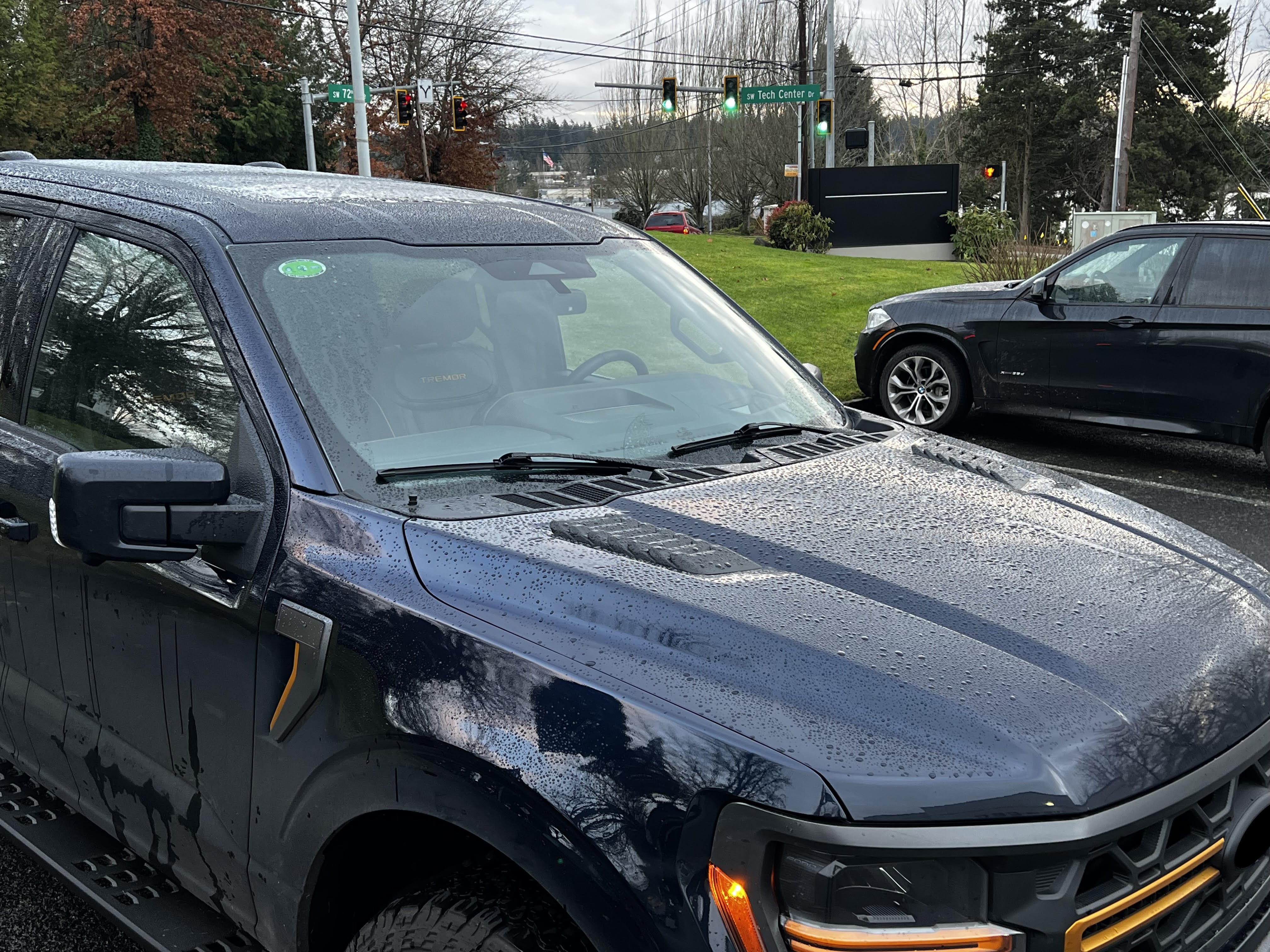 High Performance Wiper Blades for Ford F-150 14th gen 2021 to 2023 PIAA Si-Tech Blade Kit (Driver and Passenger Blades)