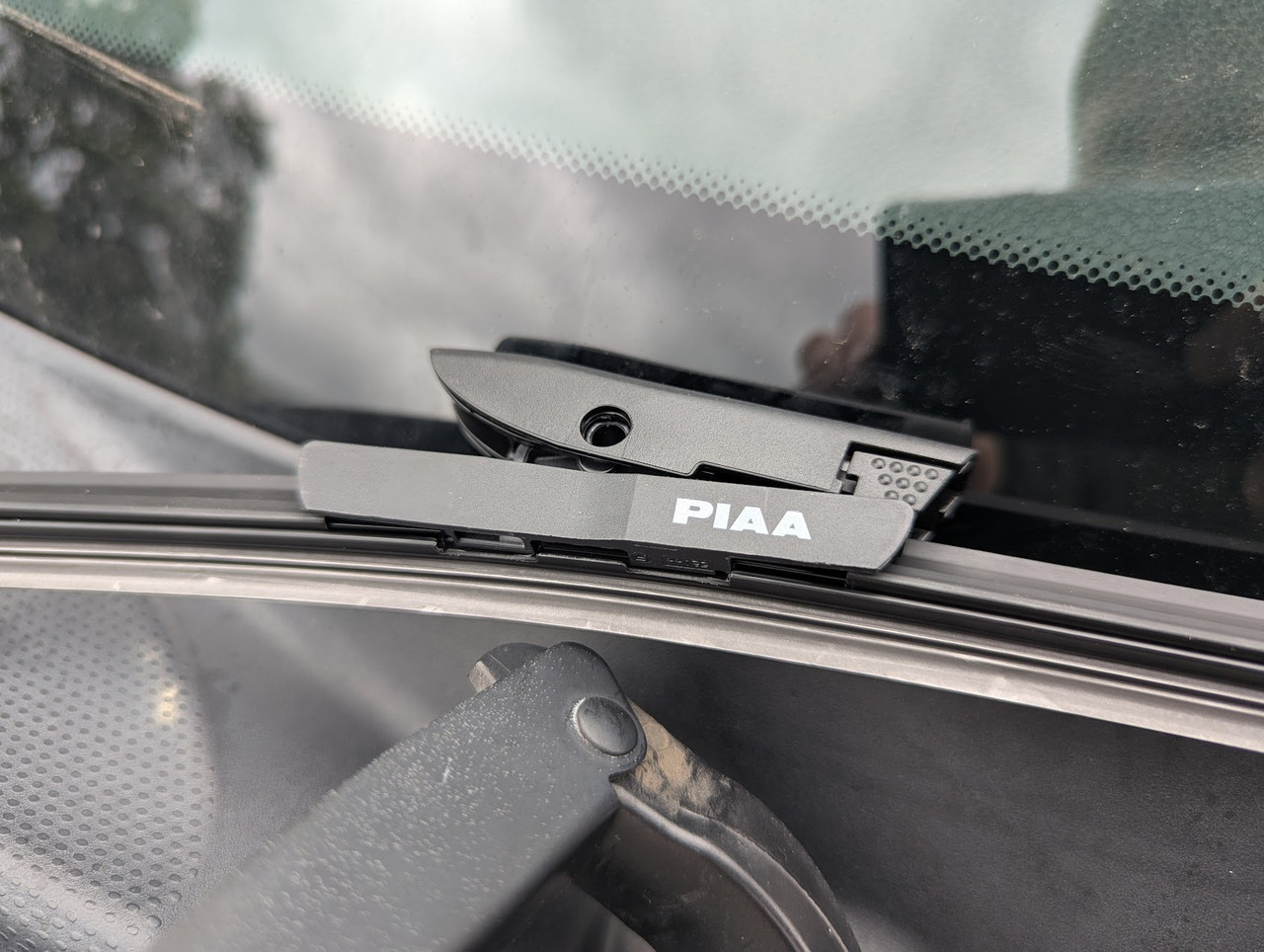 High Performance Wiper Blades for MINI Convertible R57 (Cabrio) 2009 to 2015 PIAA Si-Tech Blade Kit (Driver and Passenger Blades)