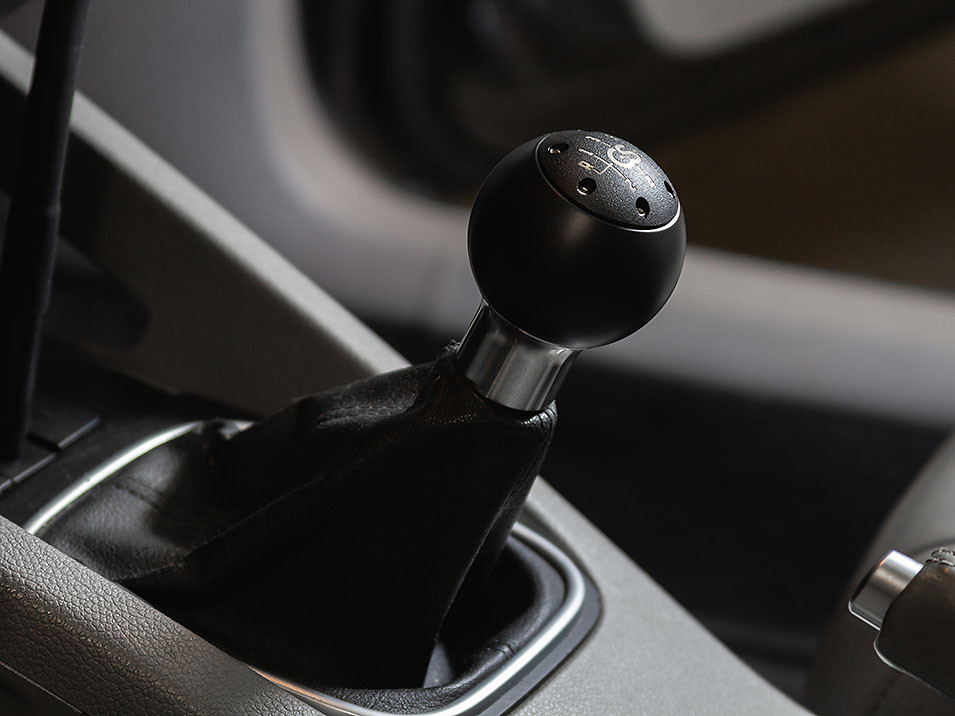 Shift Knob for Volkswagen Golf GTI A7 Typ 5G 2015 to 2021 6-Speed Black