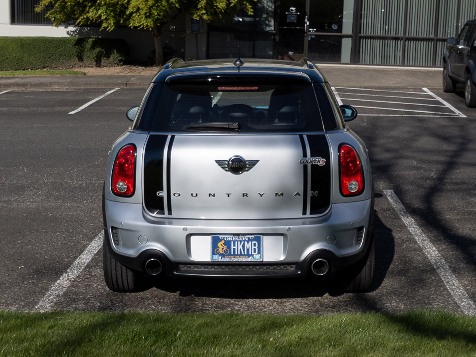Decal Sets for MINI Countryman R60 2011 to 2016 Boot Split Stripes (Debadged) Gloss Black