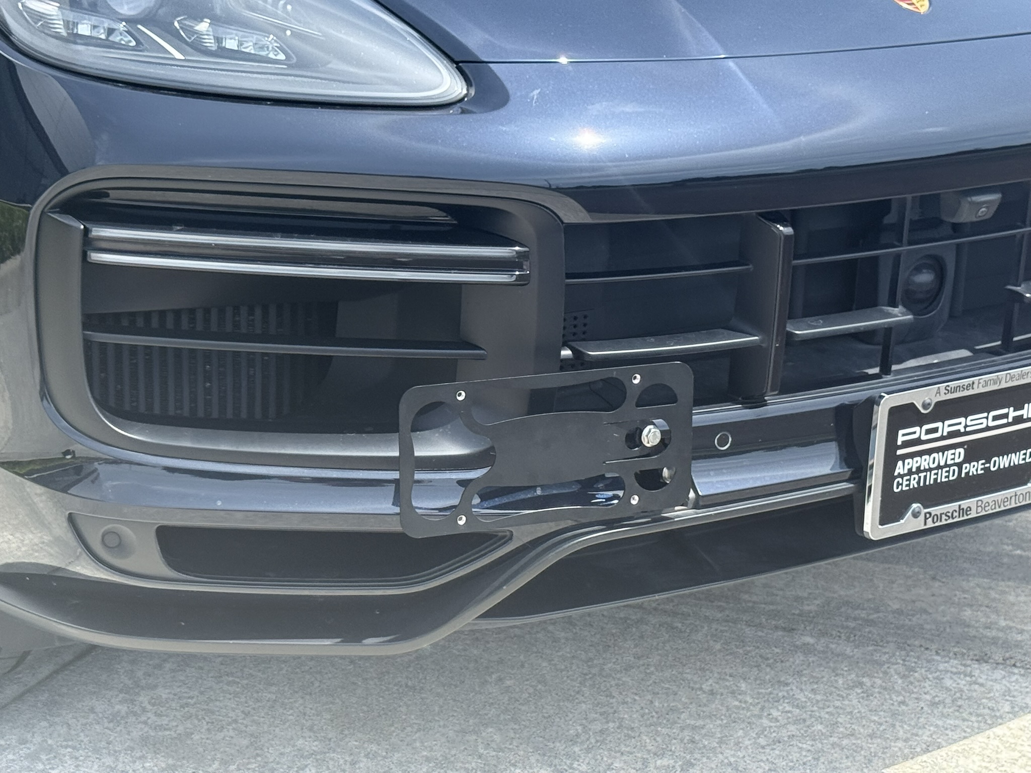 The Platypus License Plate Mount for Porsche Cayenne 9YA 2019 to 2025 2019-2023 SportDesign Package, Turbo, Turbo GT