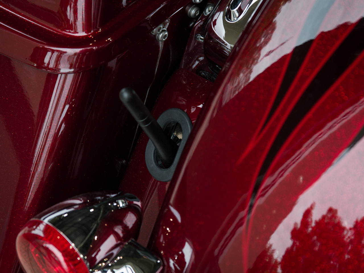 The Stubby Antenna for Harley-Davidson Electra Glide 1998 to 2023 Original