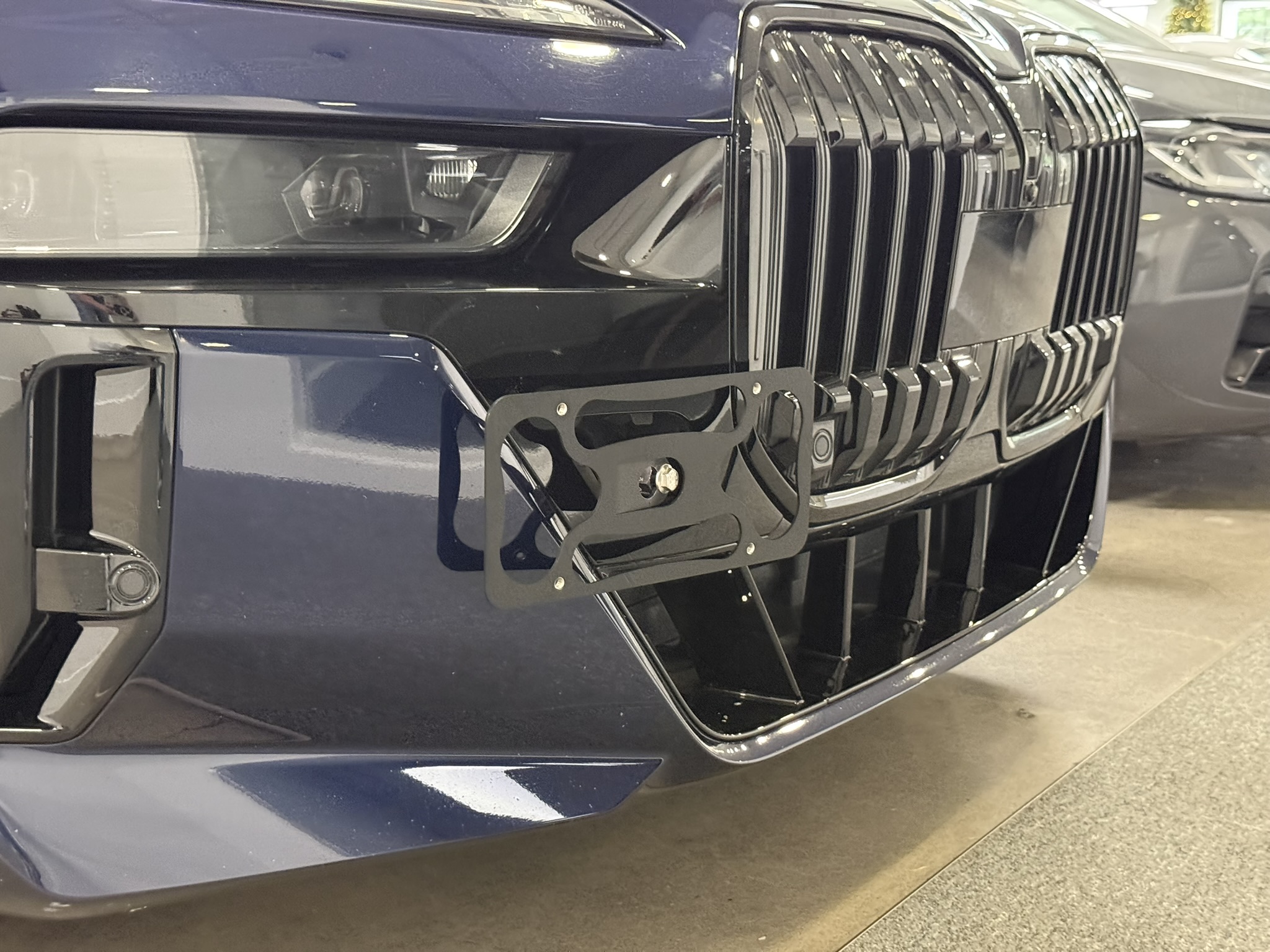 The Platypus License Plate Mount for BMW 7 Series G70 2023 to 2025