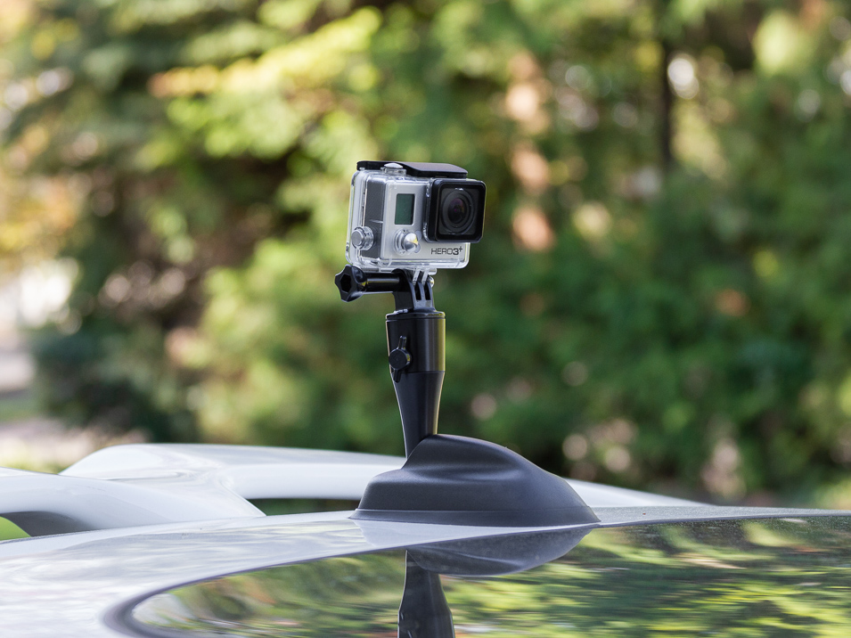 The Antenna Camera Mount, mounted on roof, half zoom