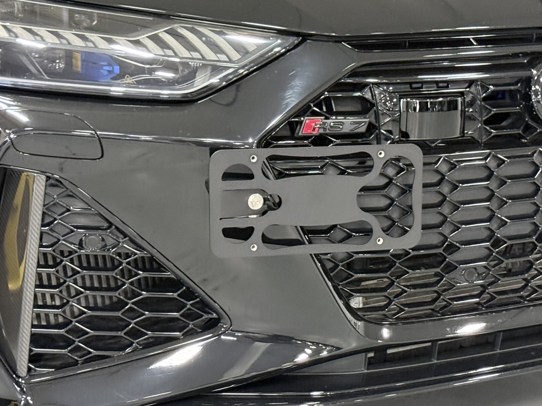 The Platypus License Plate Mount for Audi RS 7 C8 - 4G9 2021 to 2025