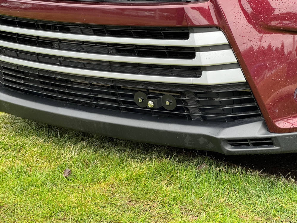 The Platypus License Plate Mount for Cadillac DeVille 8th gen 2000 to 2005