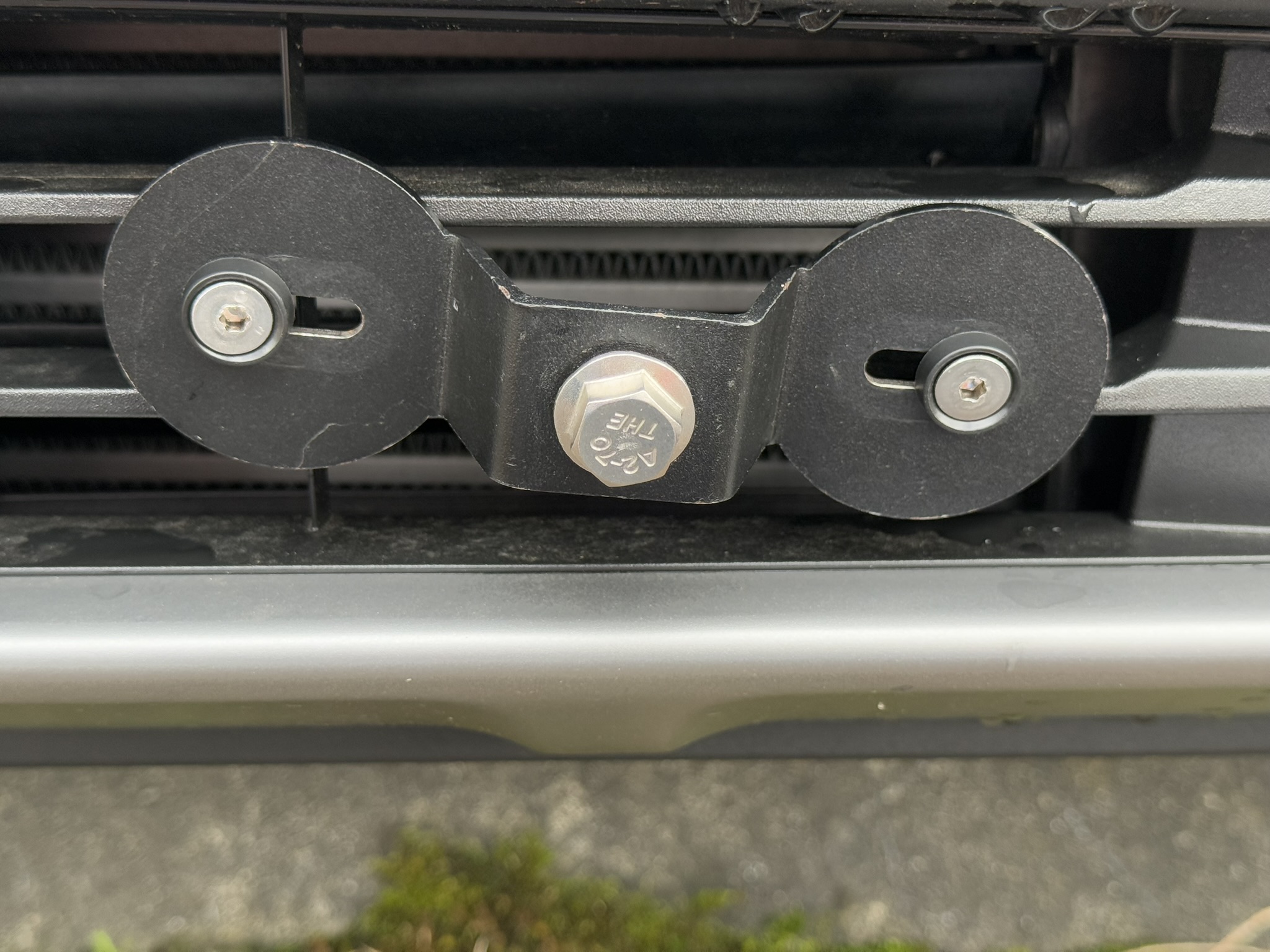 The Platypus License Plate Mount for Ford Edge 2nd gen 2015 to 2024