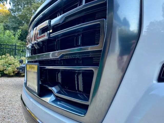 The Platypus License Plate Mount for GMC Yukon XL 5th gen 2015 to 2023