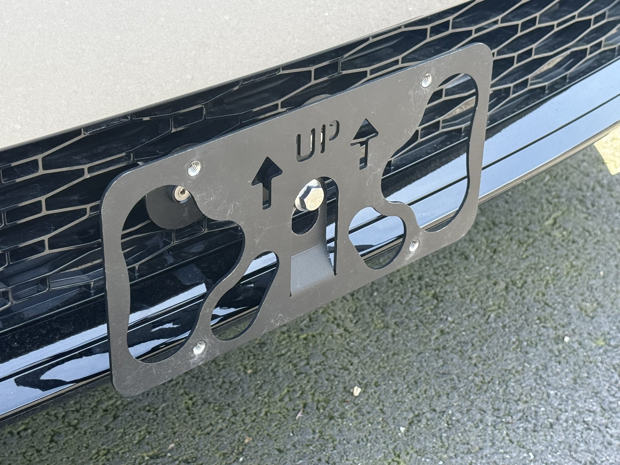 The Platypus License Plate Mount for Land Rover Range Rover Sport 3rd gen 2021 to 2025