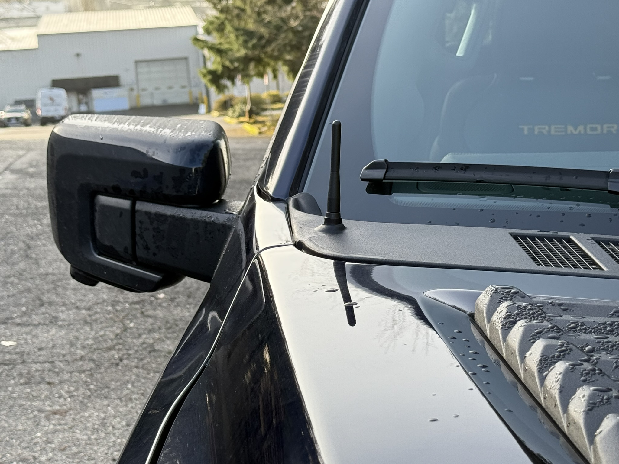 The Stubby Antenna for Ford F-150 14th gen 2021 to 2023 Original