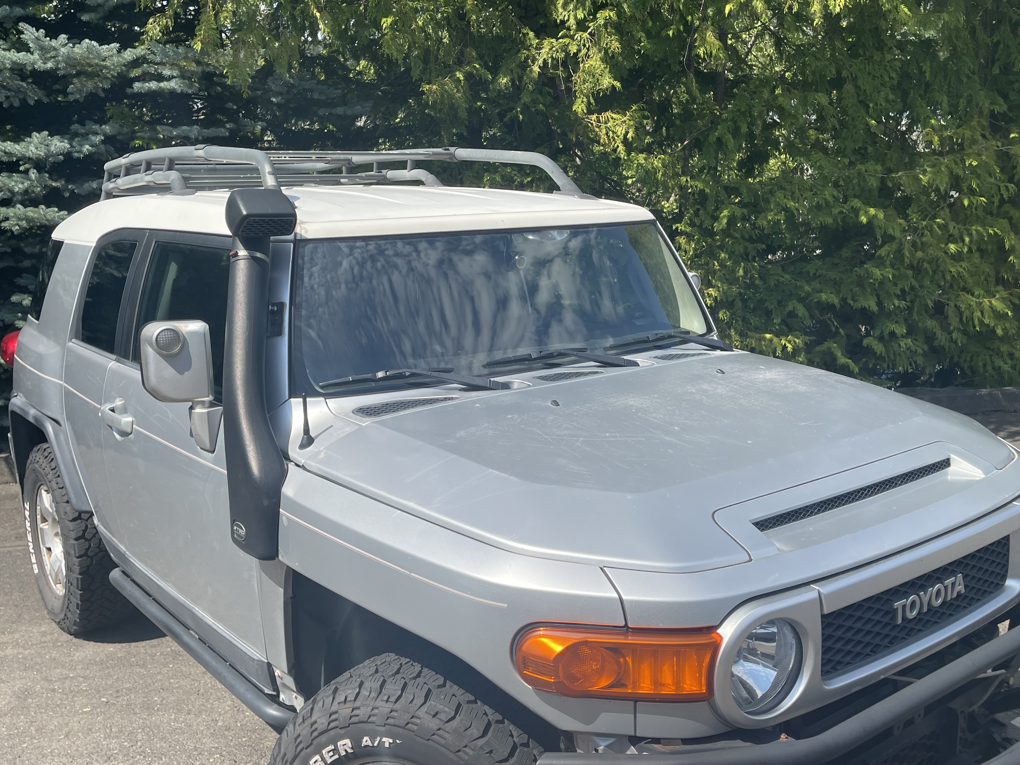 High Performance Wiper Blades for Toyota FJ Cruiser 2007 to 2014 MITA DS Silicone Blade Kit (Driver and Passenger Blades)