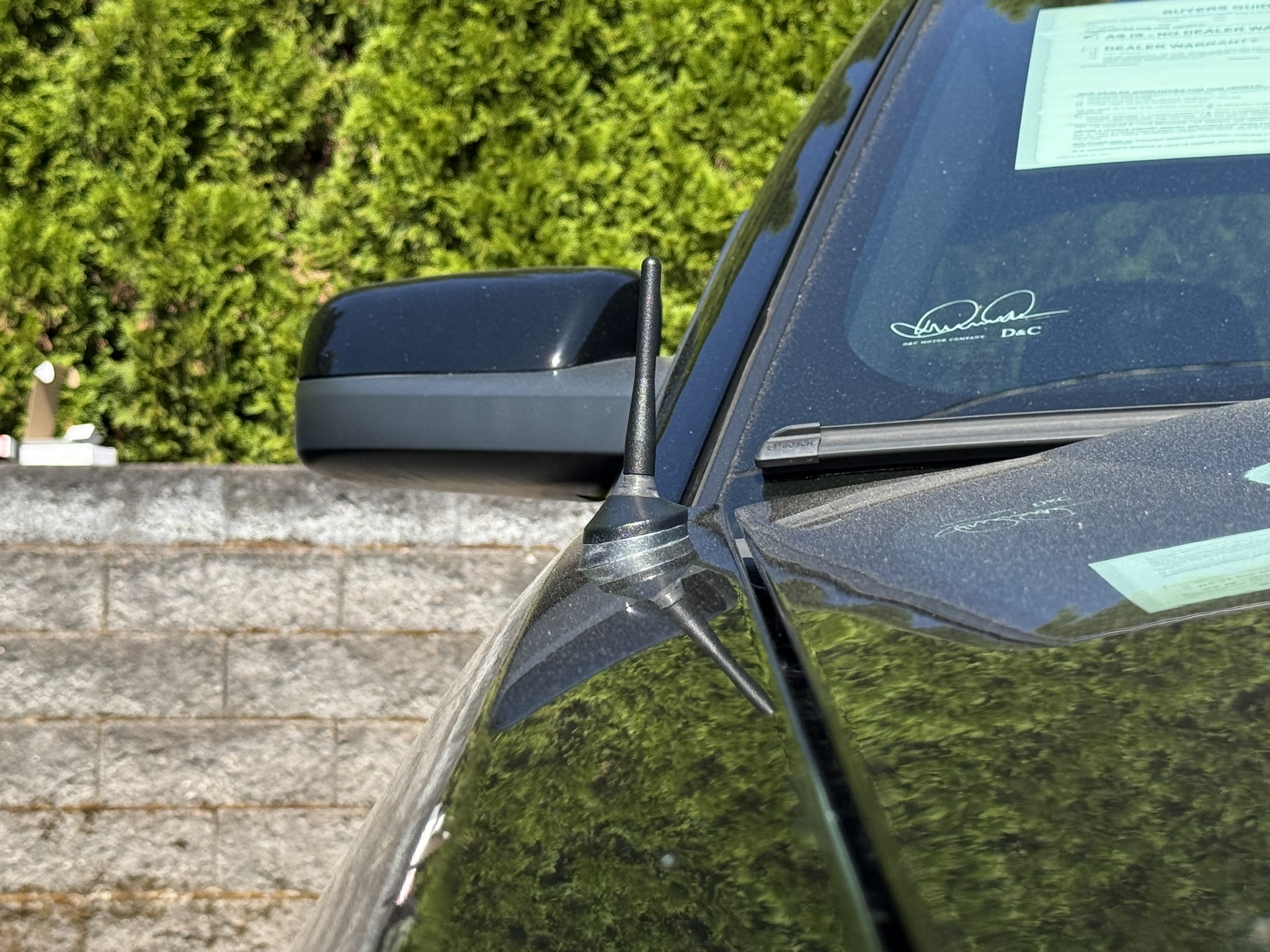 The Stubby Antenna for Ford Mustang 5th gen 2005 to 2014 Original 2005-2009