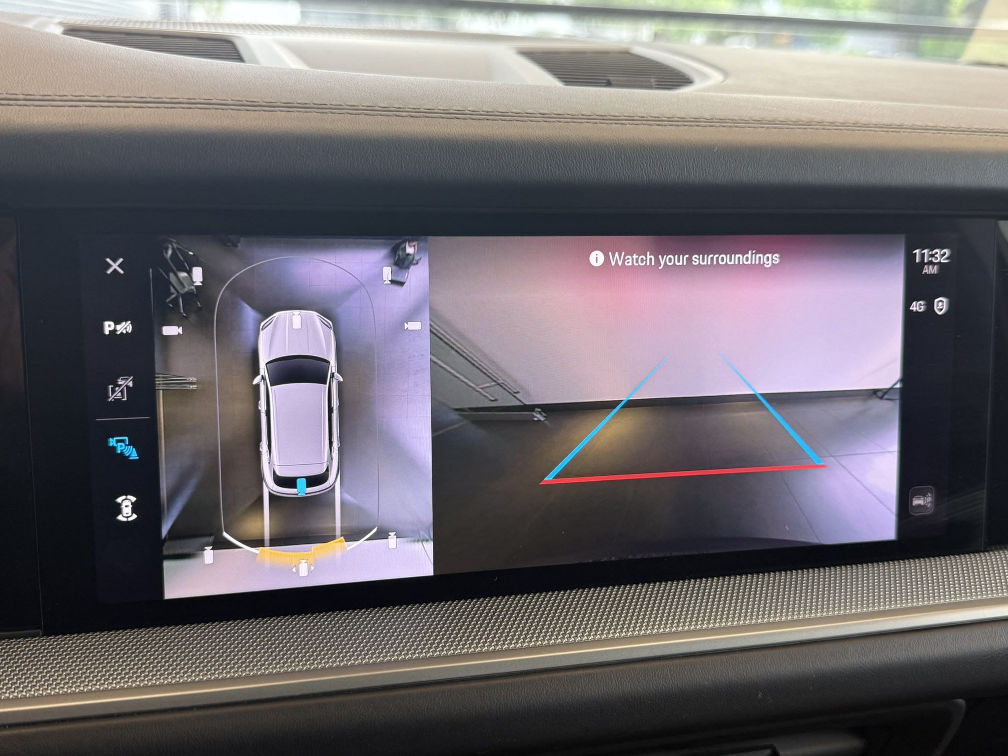 When installed correctly, the Platypus License Plate Mount should not interfere with the parking/proximity sensors. 