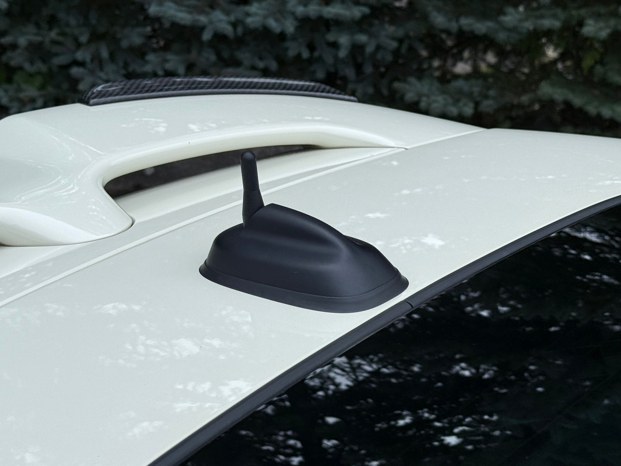 The Stubby Antenna for MINI Cooper F66 2025 to 2028 Junior